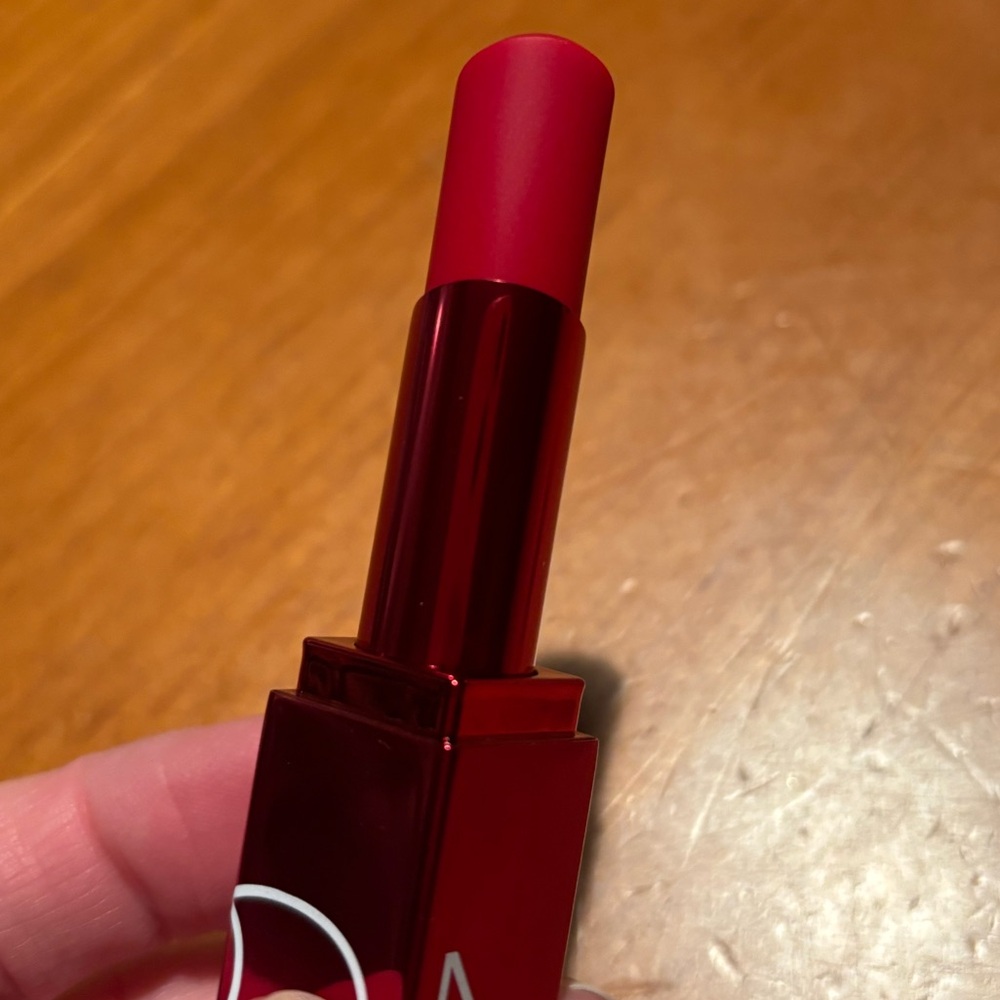 NARS Afterglow Lip Balm Turbo - Picture 8 of 16